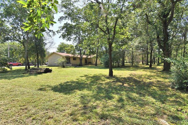 9452 E 460 Road, Claremore, OK 74017