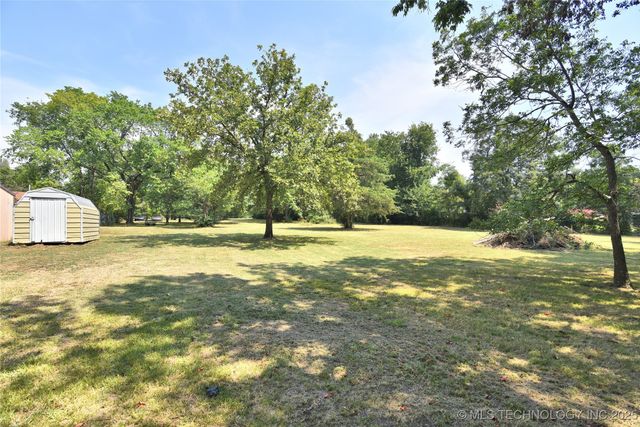 9452 E 460 Road, Claremore, OK 74017