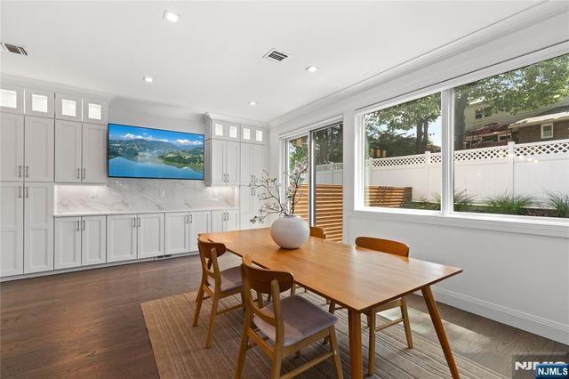 1480 15th Street B, Fort Lee, NJ 07024