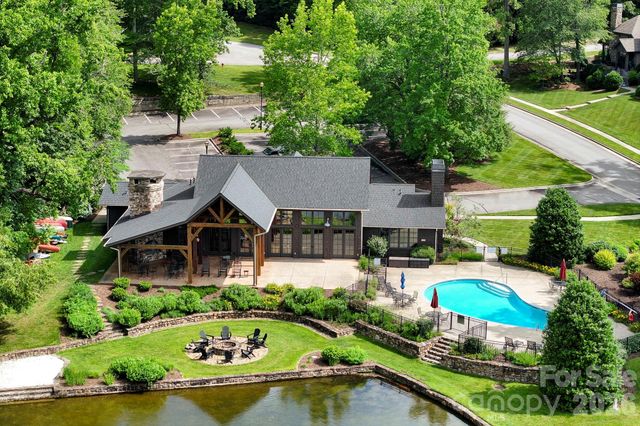 169 Camptown Road, Brevard, NC 28712
