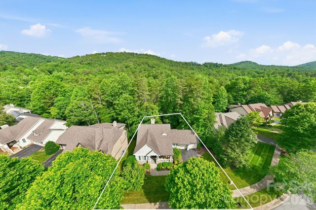 169 Camptown Road, Brevard, NC 28712
