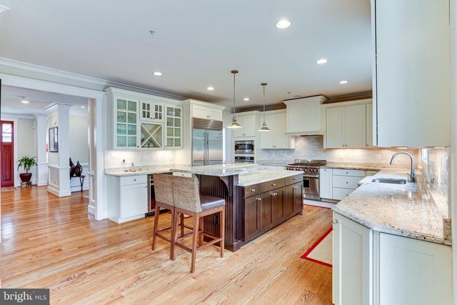 6109 KIRBY RD, Bethesda, MD 20817