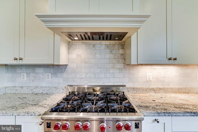 6109 KIRBY RD, Bethesda, MD 20817