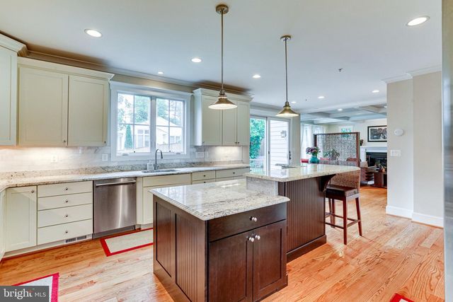 6109 KIRBY RD, Bethesda, MD 20817