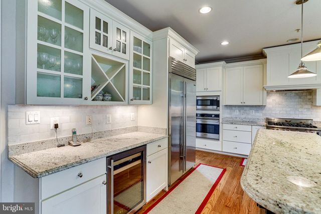 6109 KIRBY RD, Bethesda, MD 20817