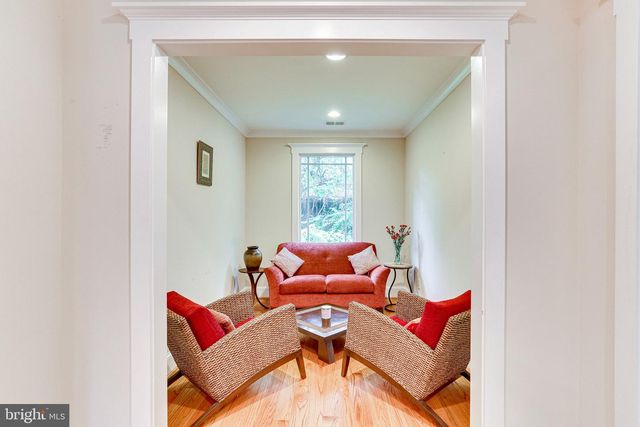 6109 KIRBY RD, Bethesda, MD 20817