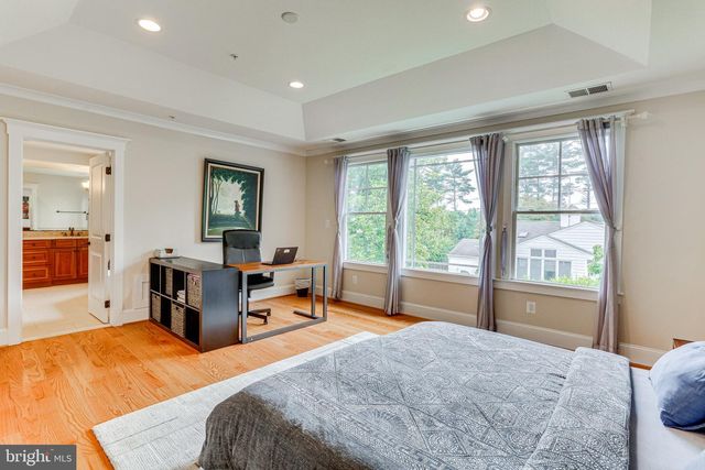 6109 KIRBY RD, Bethesda, MD 20817