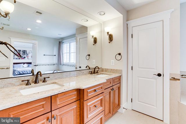 6109 KIRBY RD, Bethesda, MD 20817