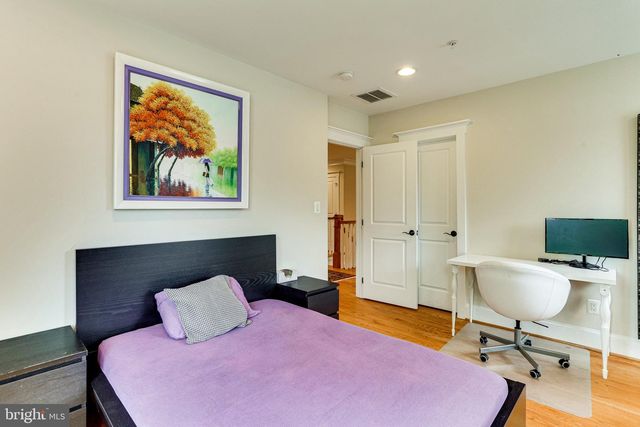 6109 KIRBY RD, Bethesda, MD 20817