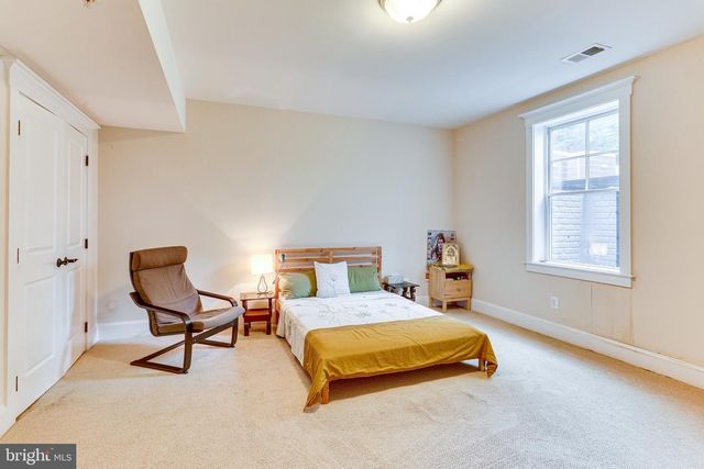 6109 KIRBY RD, Bethesda, MD 20817