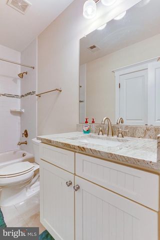 6109 KIRBY RD, Bethesda, MD 20817