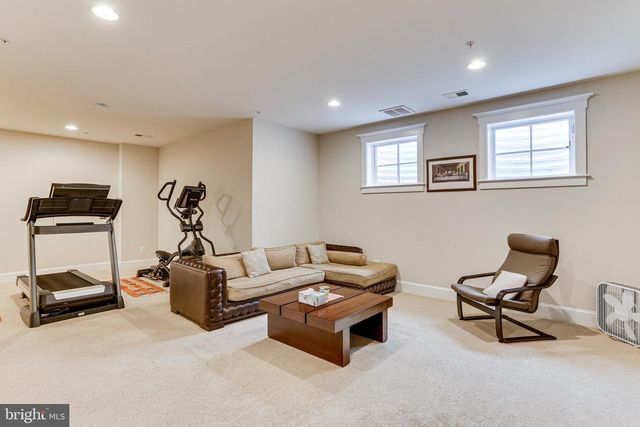 6109 KIRBY RD, Bethesda, MD 20817