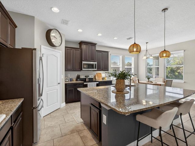 120 WHIRLAWAY DRIVE, Davenport, FL 33837