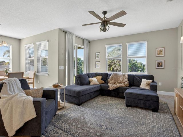 120 WHIRLAWAY DRIVE, Davenport, FL 33837