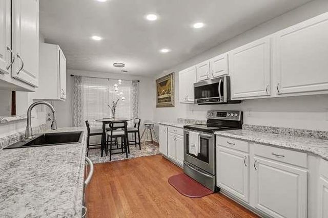 985 Under Ct, Sugar Hill, GA 30518