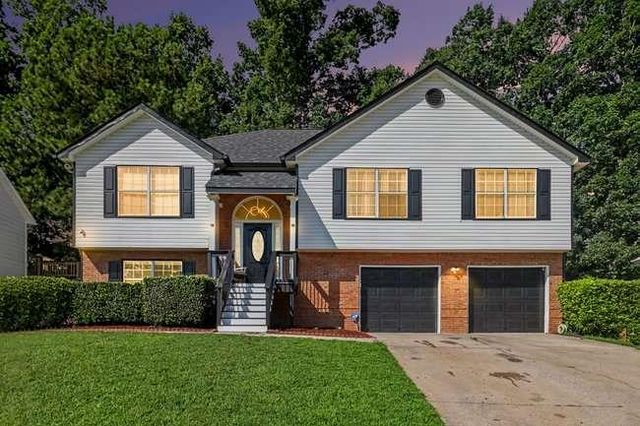 985 Under Ct, Sugar Hill, GA 30518