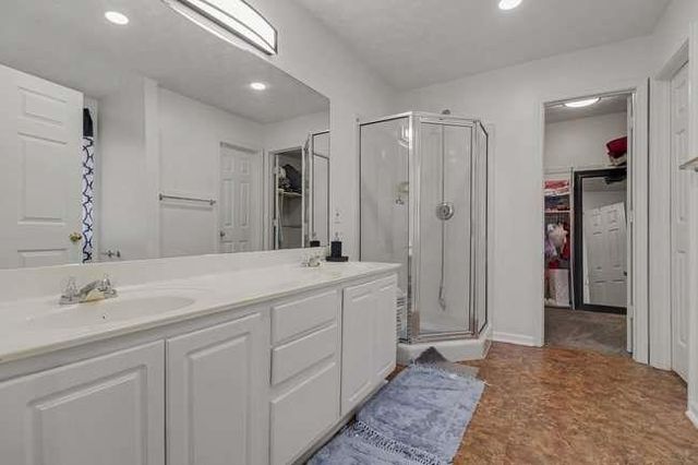 985 Under Ct, Sugar Hill, GA 30518