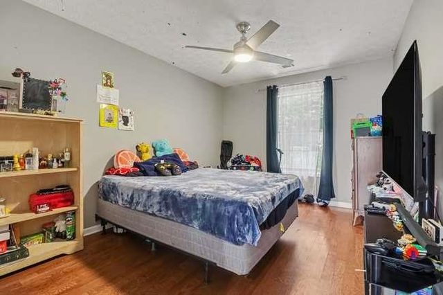 985 Under Ct, Sugar Hill, GA 30518