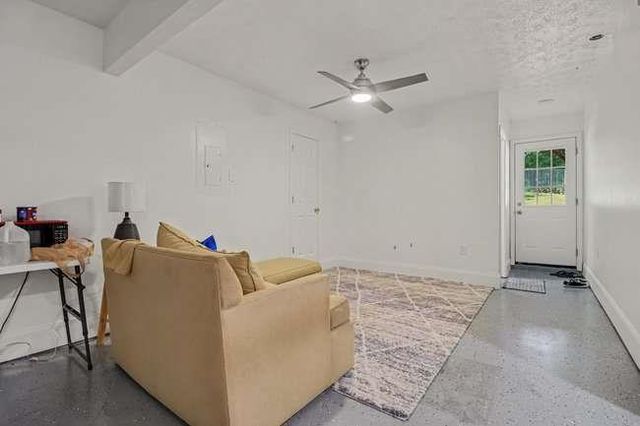 985 Under Ct, Sugar Hill, GA 30518