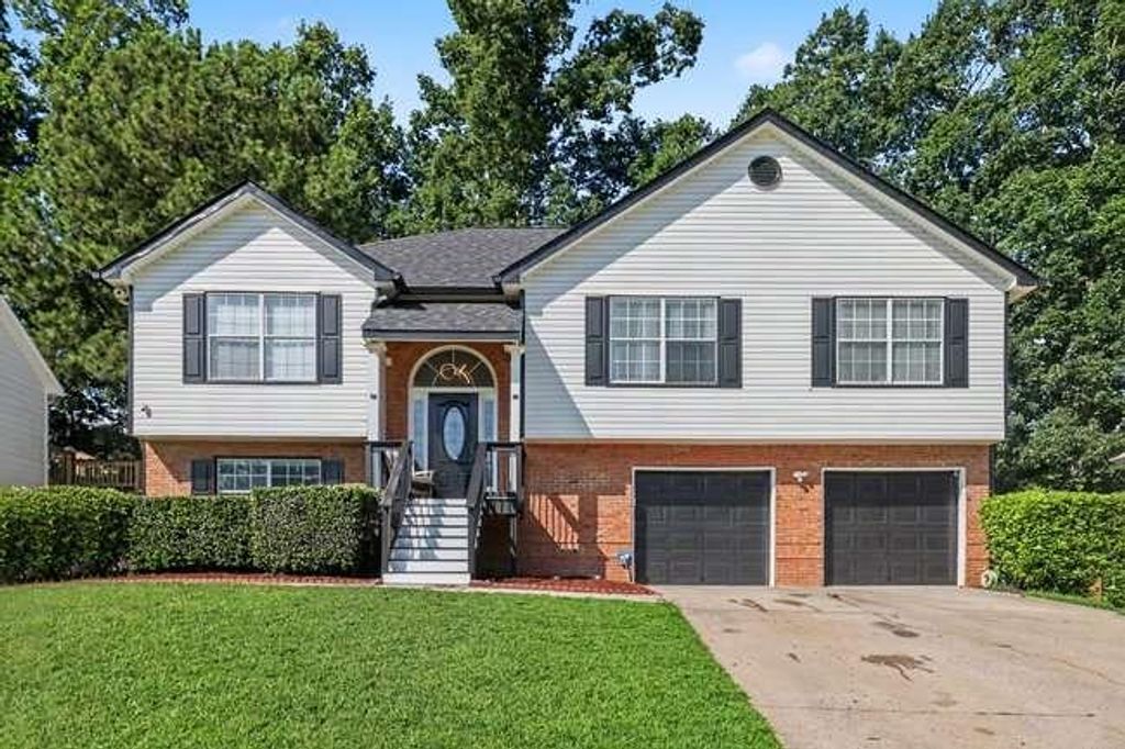 985 Under Ct, Sugar Hill, GA 30518