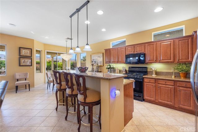 78122 Vinewood, Palm Desert, CA 92211