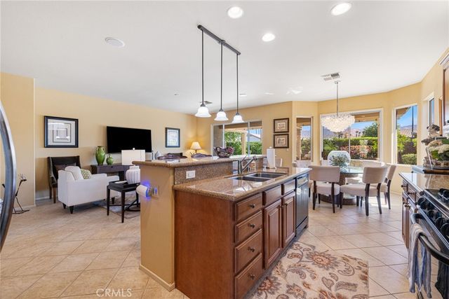 78122 Vinewood, Palm Desert, CA 92211