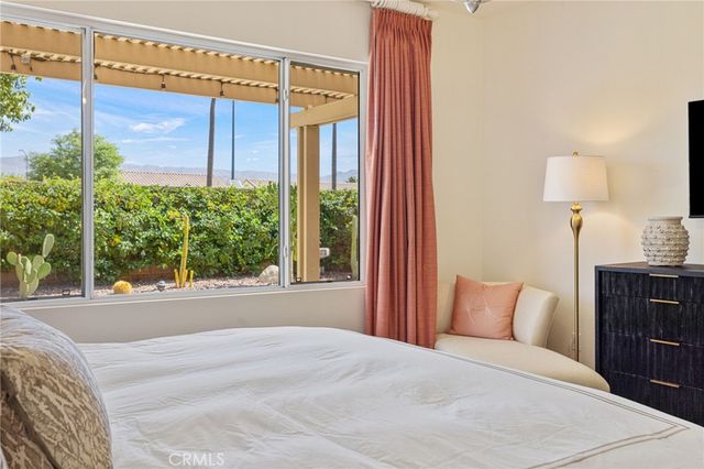 78122 Vinewood, Palm Desert, CA 92211