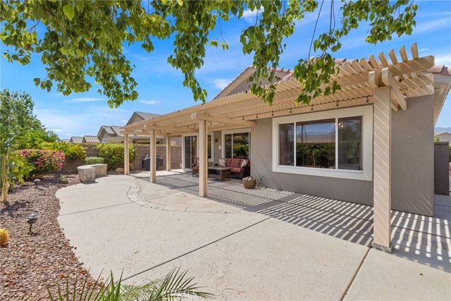 78122 Vinewood, Palm Desert, CA 92211
