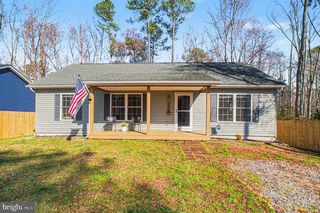 261 AZURE DR, Colonial Beach, VA 22443