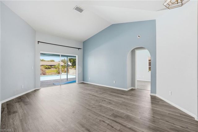 17306 Meadow Lake CIR, Fort Myers, FL 33967