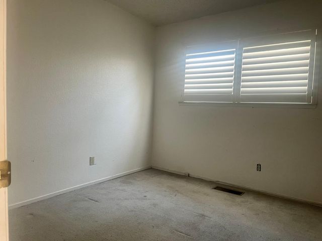 2901 Hagen Way, Modesto, CA 95355