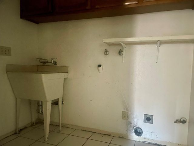 2901 Hagen Way, Modesto, CA 95355