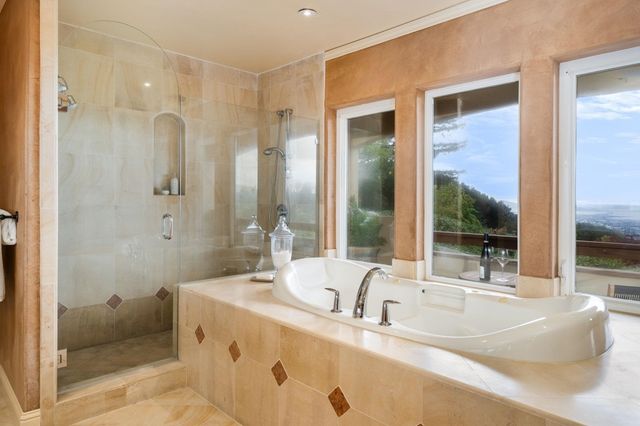 6257 6257 Virgo Rd, Oakland, CA 94611