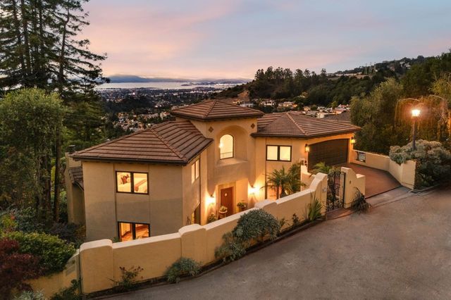 6257 6257 Virgo Rd, Oakland, CA 94611