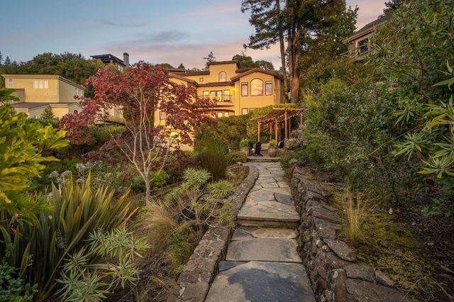 6257 6257 Virgo Rd, Oakland, CA 94611