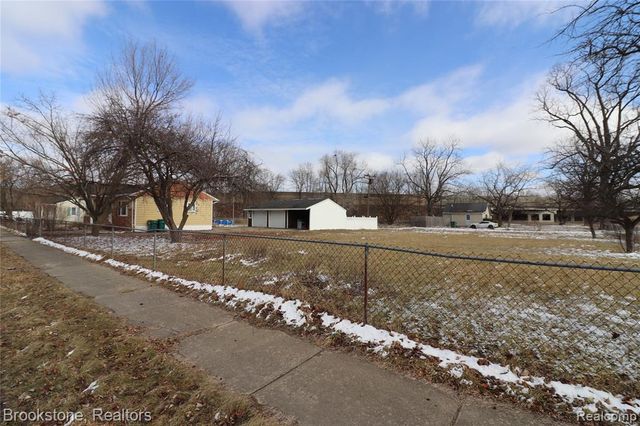 1787 S Pasadena Avenue, Ypsilanti, MI 48198