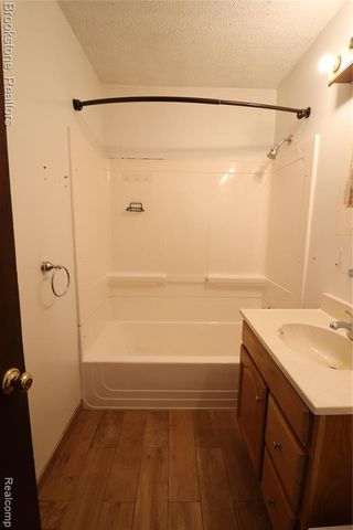 1787 S Pasadena Avenue, Ypsilanti, MI 48198