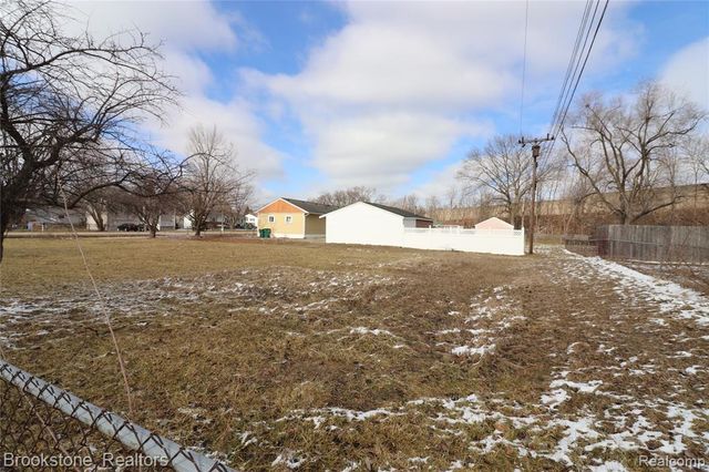 1787 S Pasadena Avenue, Ypsilanti, MI 48198