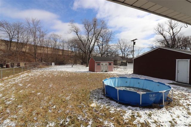 1787 S Pasadena Avenue, Ypsilanti, MI 48198