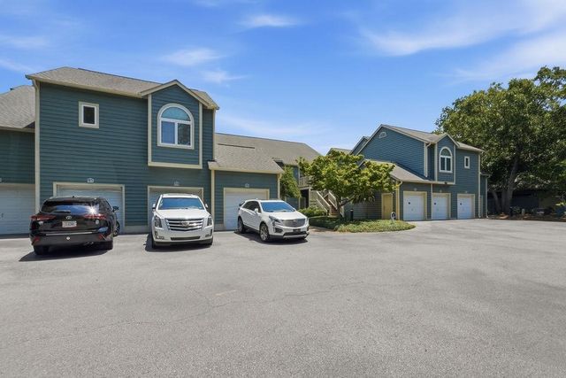 800 Castleford Cir Apt 1C, Myrtle Beach, SC 29572