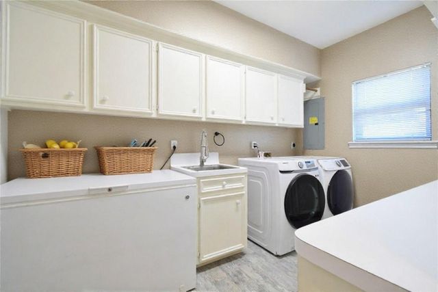 179 April Waters Drive N, Conroe, TX 77356