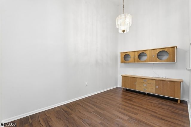 48 Taylor Dr, Franklin Twp., NJ 08823