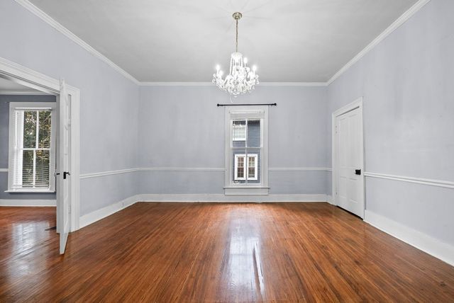 2120 S Main St, Hopkinsville, KY 42240