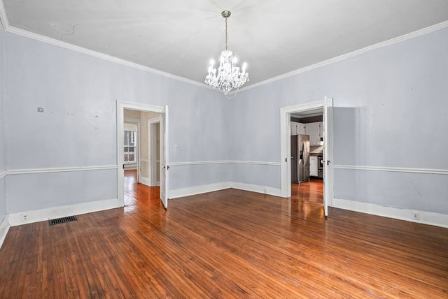 2120 S Main St, Hopkinsville, KY 42240