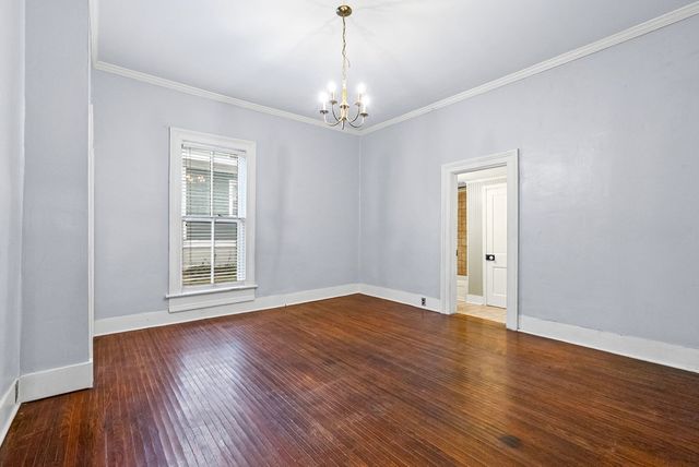 2120 S Main St, Hopkinsville, KY 42240