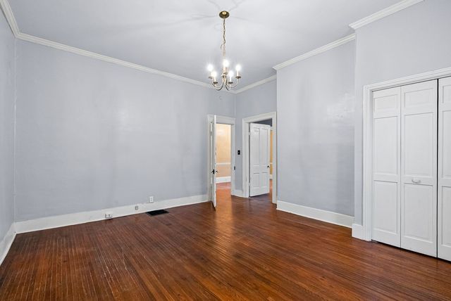 2120 S Main St, Hopkinsville, KY 42240