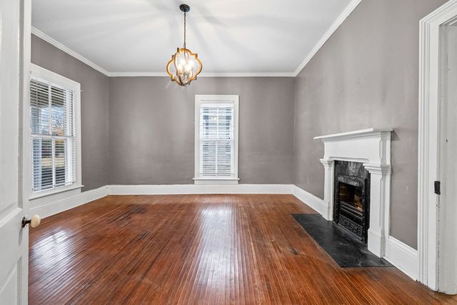 2120 S Main St, Hopkinsville, KY 42240