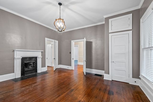 2120 S Main St, Hopkinsville, KY 42240