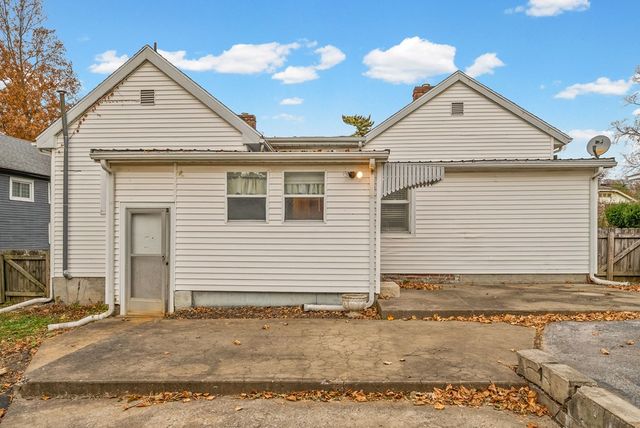 2120 S Main St, Hopkinsville, KY 42240