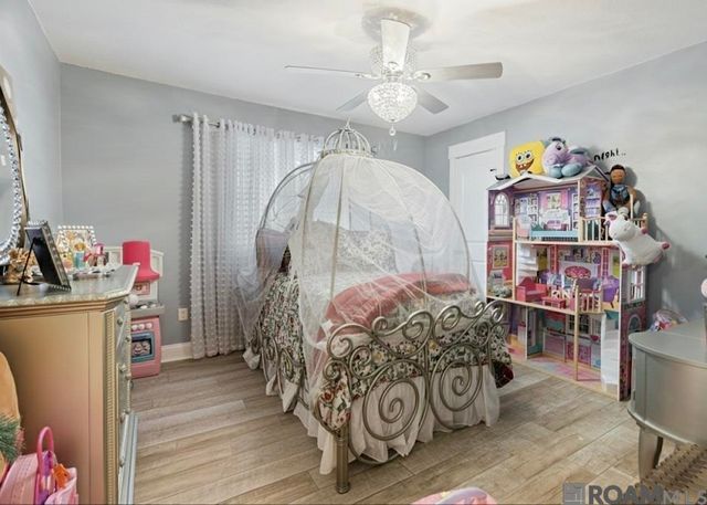 185 W Pinewood Dr, Slidell, LA 70458